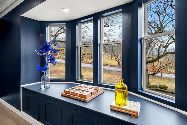 $2,650,000 | 1125 West Roxbury Parkway, Brookline, MA 02467