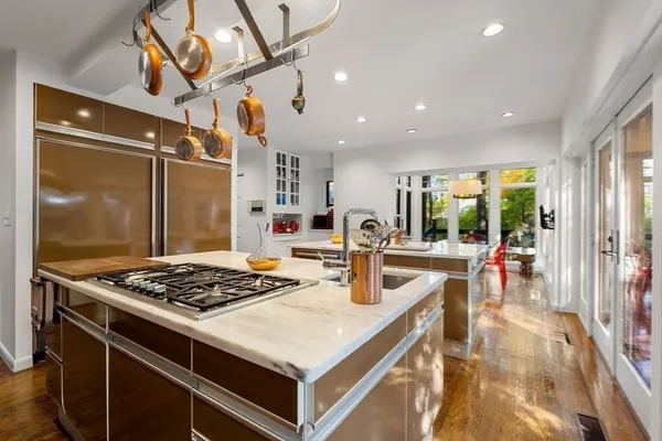 $2,650,000 | 1125 West Roxbury Parkway, Brookline, MA 02467