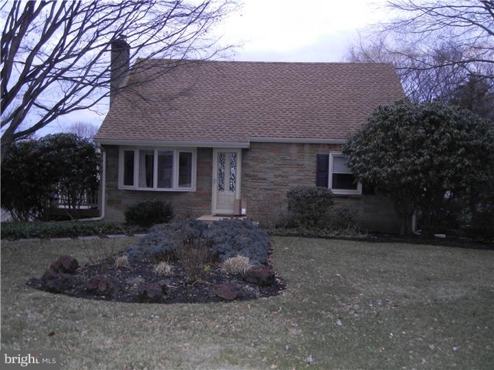 523 South Old Middletown Road Media, PA 19063 - Photo 1 of 25 Front Yard
