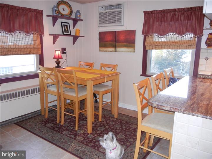 523 South Old Middletown Road Media, PA 19063 - Photo 5 of 25 Breakfast Room