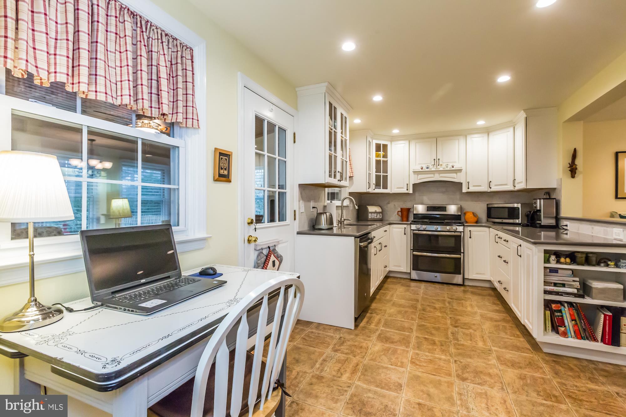 508 Fairmont Road Havertown, PA 19083 - Photo 12 of 40 Gallery Image 12