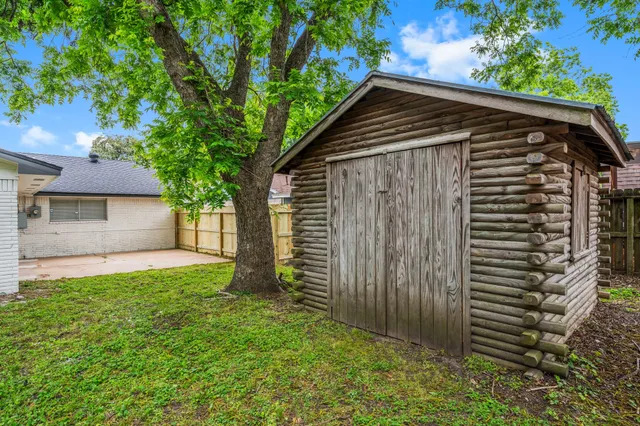 $235,000 | 9231 Rockcliff Drive, Houston, TX 77037