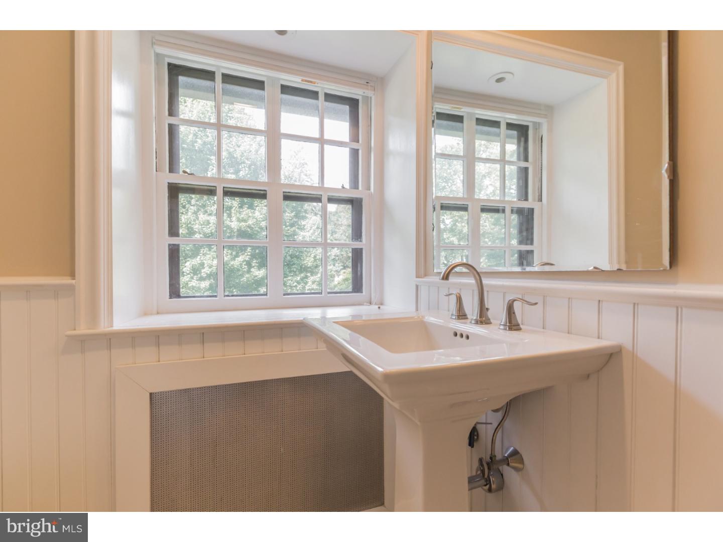 21 Meredith Road Wynnewood, PA 19096 - Photo 21 of 24 Bathroom