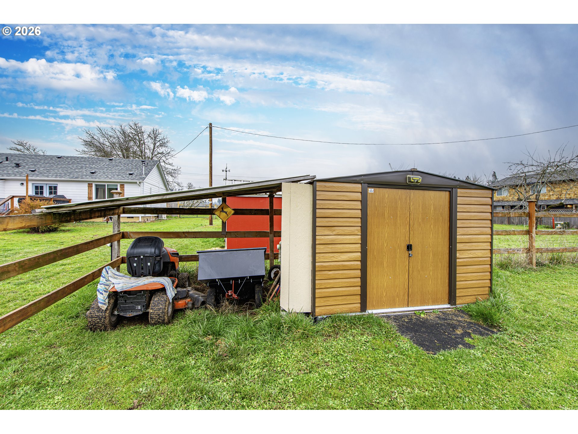 28500 Gimpl Hill Road Eugene, OR 97402 - Photo 32 of 38