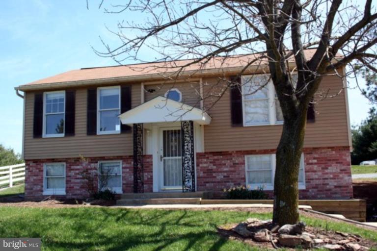 811 Beetz Road Mount Airy, MD 21771 - Photo 1 of 16 Exterior (Main)