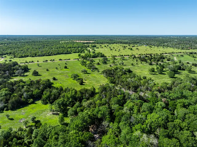 $499,000 | 4 Carmine Tx 78932, Carmine, TX 78932