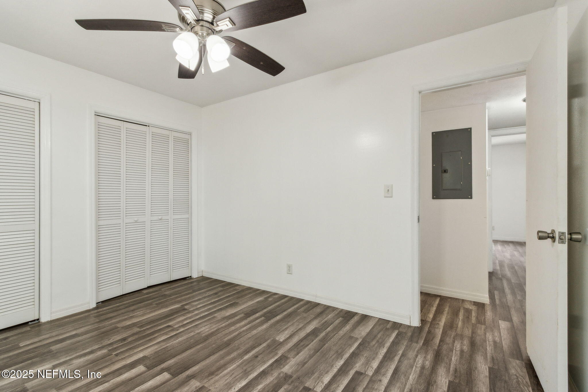 1846 Mallory Street, Unit 8 Jacksonville, FL 32205 - Photo 20 of 25 wooden floor in an empty room