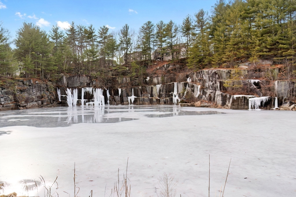 24 Highland Road, Unit 24 Westford, MA 01886 - Photo 23 of 27