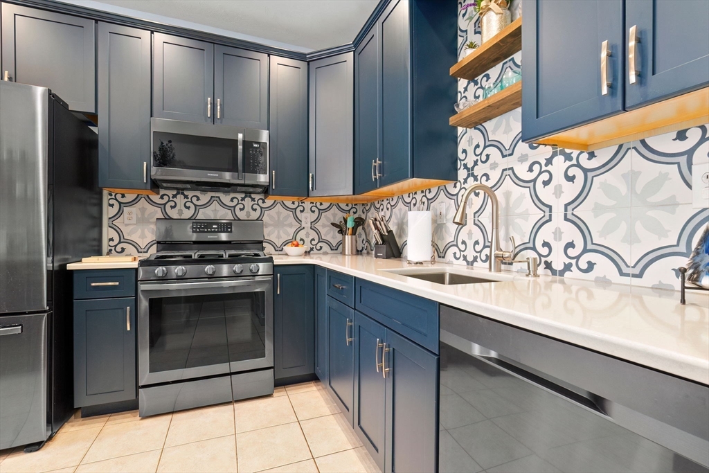 24 Highland Road, Unit 24 Westford, MA 01886 - Photo 7 of 27