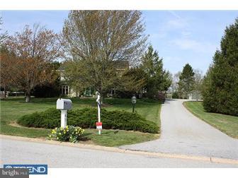 43 Longview Road Coatesville, PA 19320 - Photo 1 of 12 Driveway