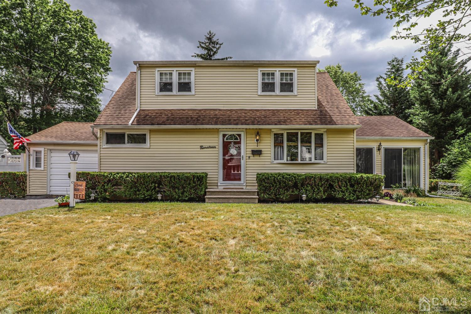 19 Wilcox Road New Brunswick, NJ 08901 - Photo 1 of 34 Gallery Image 1