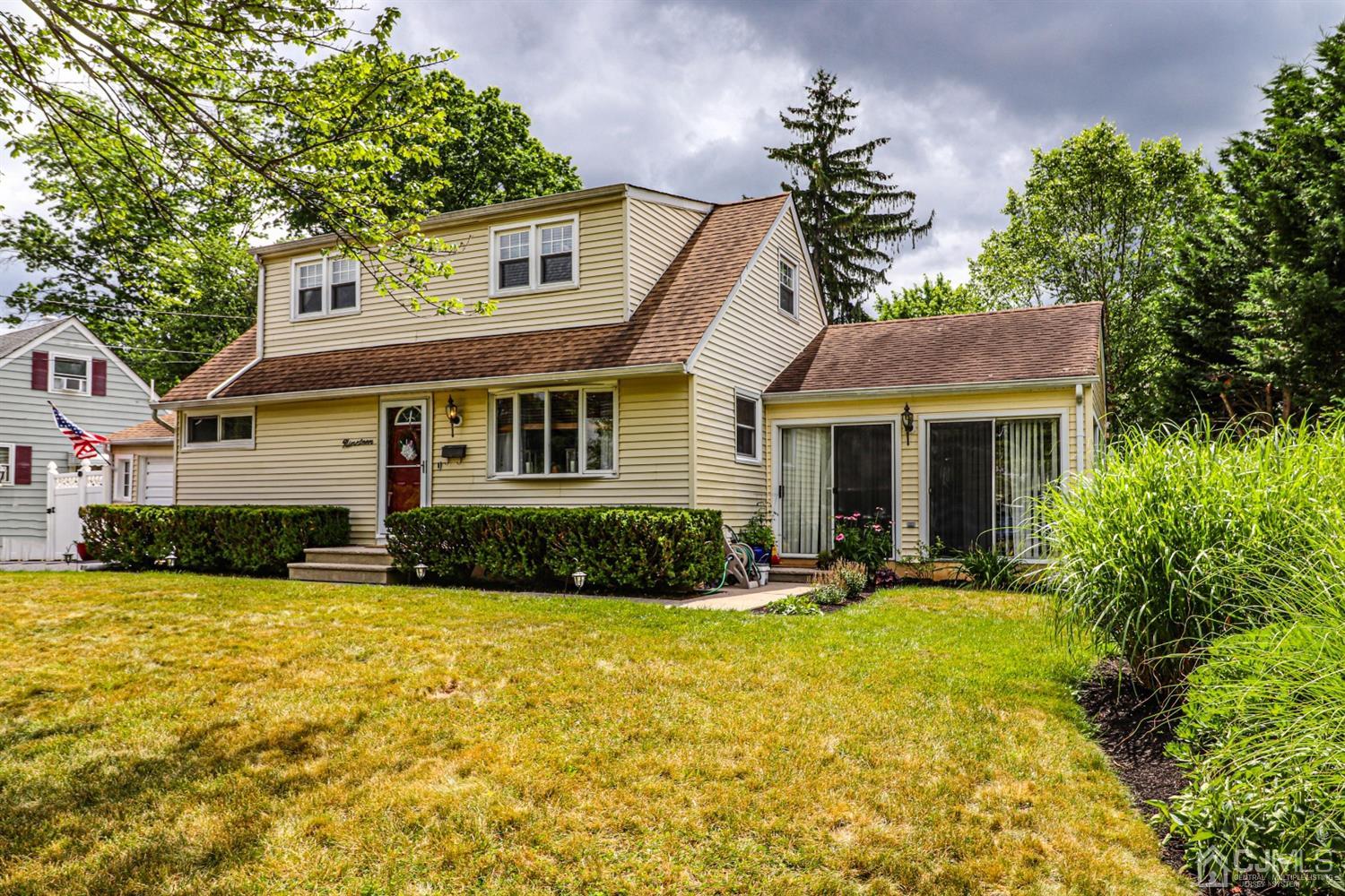19 Wilcox Road New Brunswick, NJ 08901 - Photo 2 of 34 Gallery Image 2