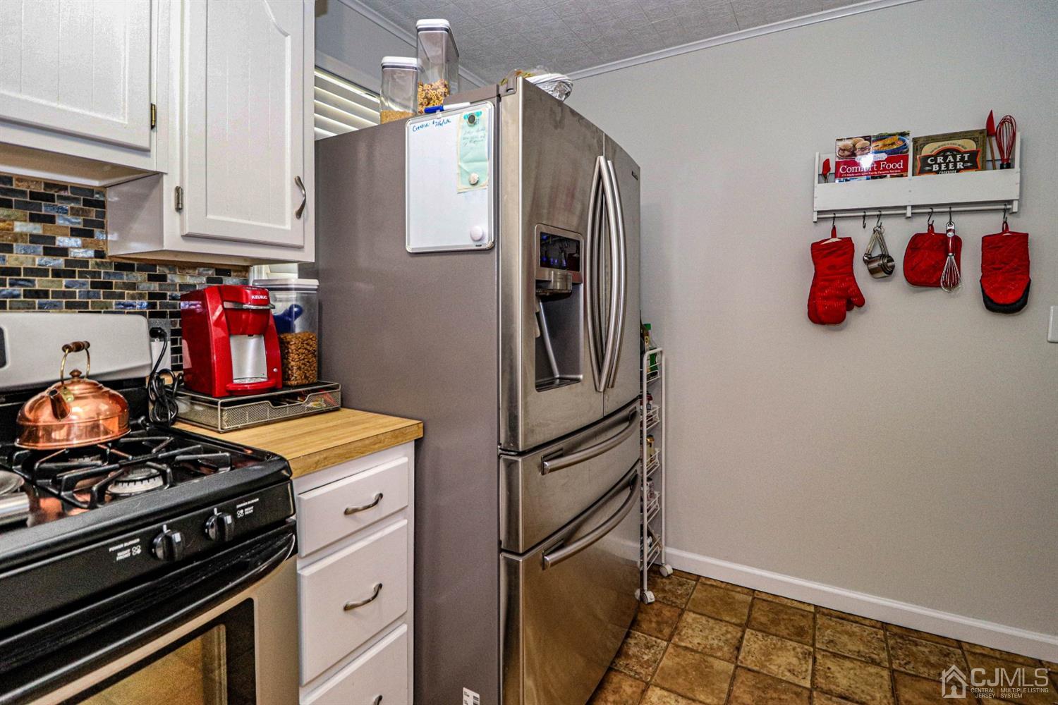 19 Wilcox Road New Brunswick, NJ 08901 - Photo 16 of 34 Gallery Image 16