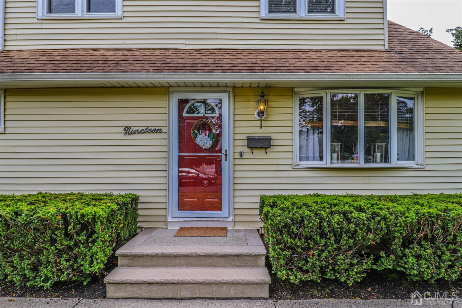19 Wilcox Road New Brunswick, NJ 08901 - Photo 4 of 34 Gallery Image 4