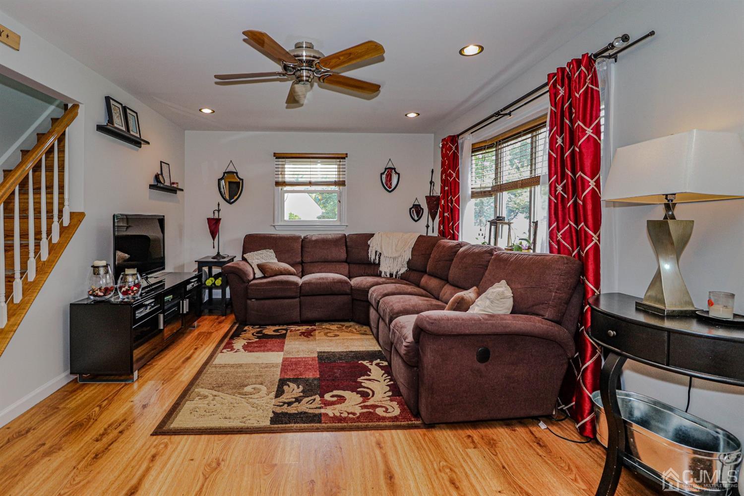 19 Wilcox Road New Brunswick, NJ 08901 - Photo 7 of 34 Gallery Image 7
