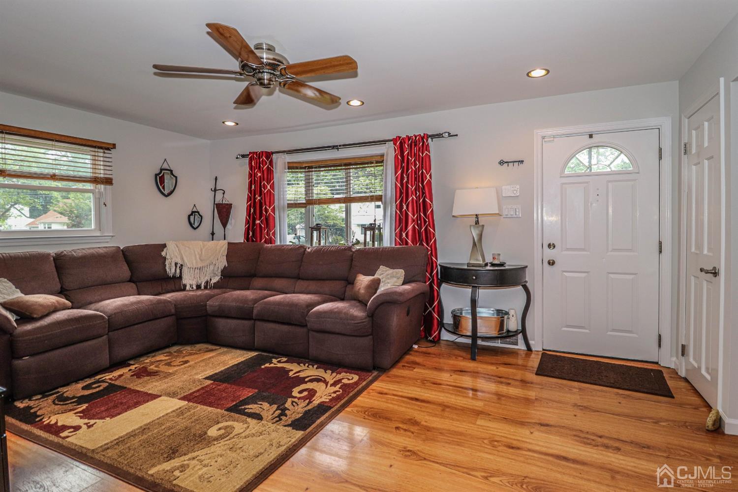 19 Wilcox Road New Brunswick, NJ 08901 - Photo 8 of 34 Gallery Image 8