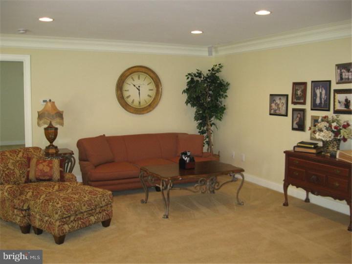 222 Sydney Road Holland, PA 18966 - Photo 17 of 24 Loft