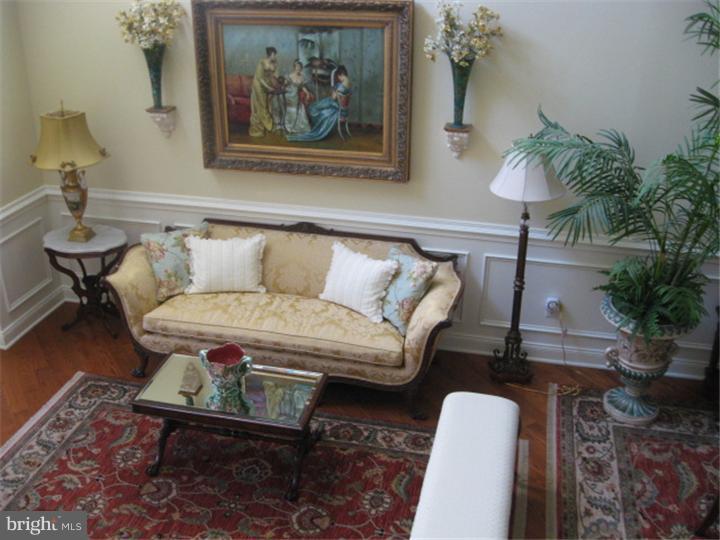 222 Sydney Road Holland, PA 18966 - Photo 6 of 24 Living Room