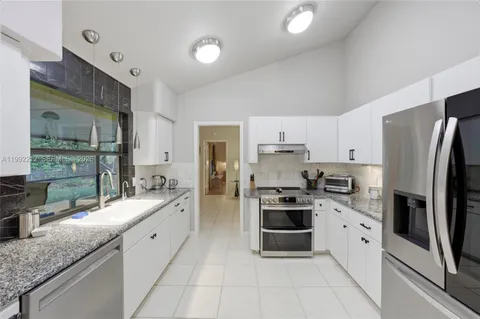 $754,900 | 18546 Lake Bend Drive, Jupiter, FL 33458