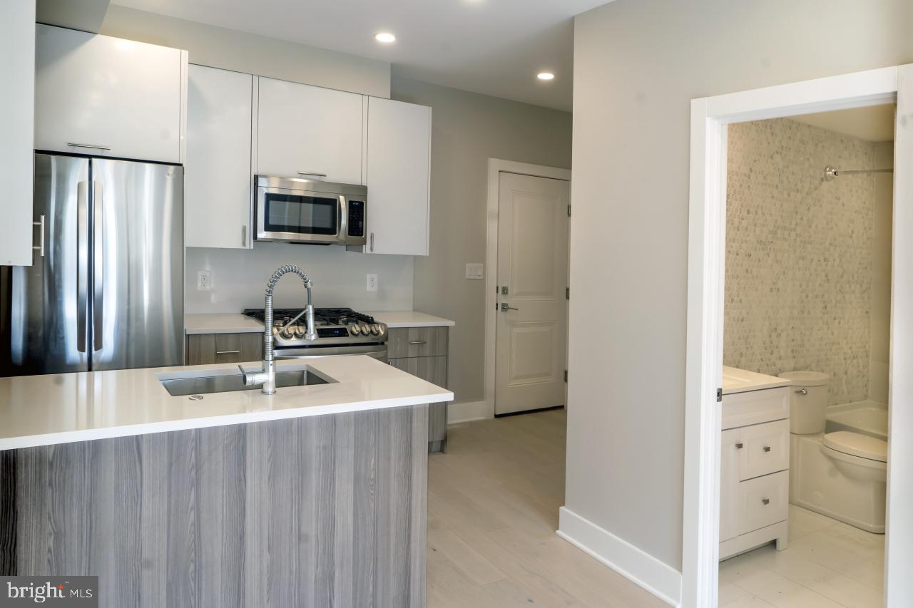 812 18th Street Northeast, Unit 6 Washington, DC 20002 - Photo 6 of 10