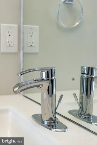 $2,700 | 812 18th Street Northeast, Unit 6, Washington, DC 20002