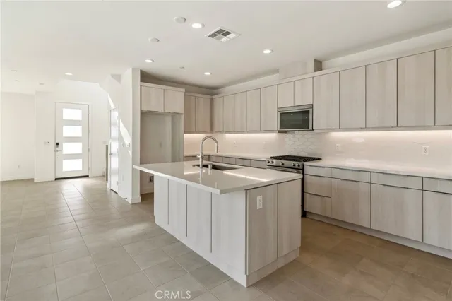 $4,000 | 75213 Aldrich Drive, Palm Desert, CA 92211