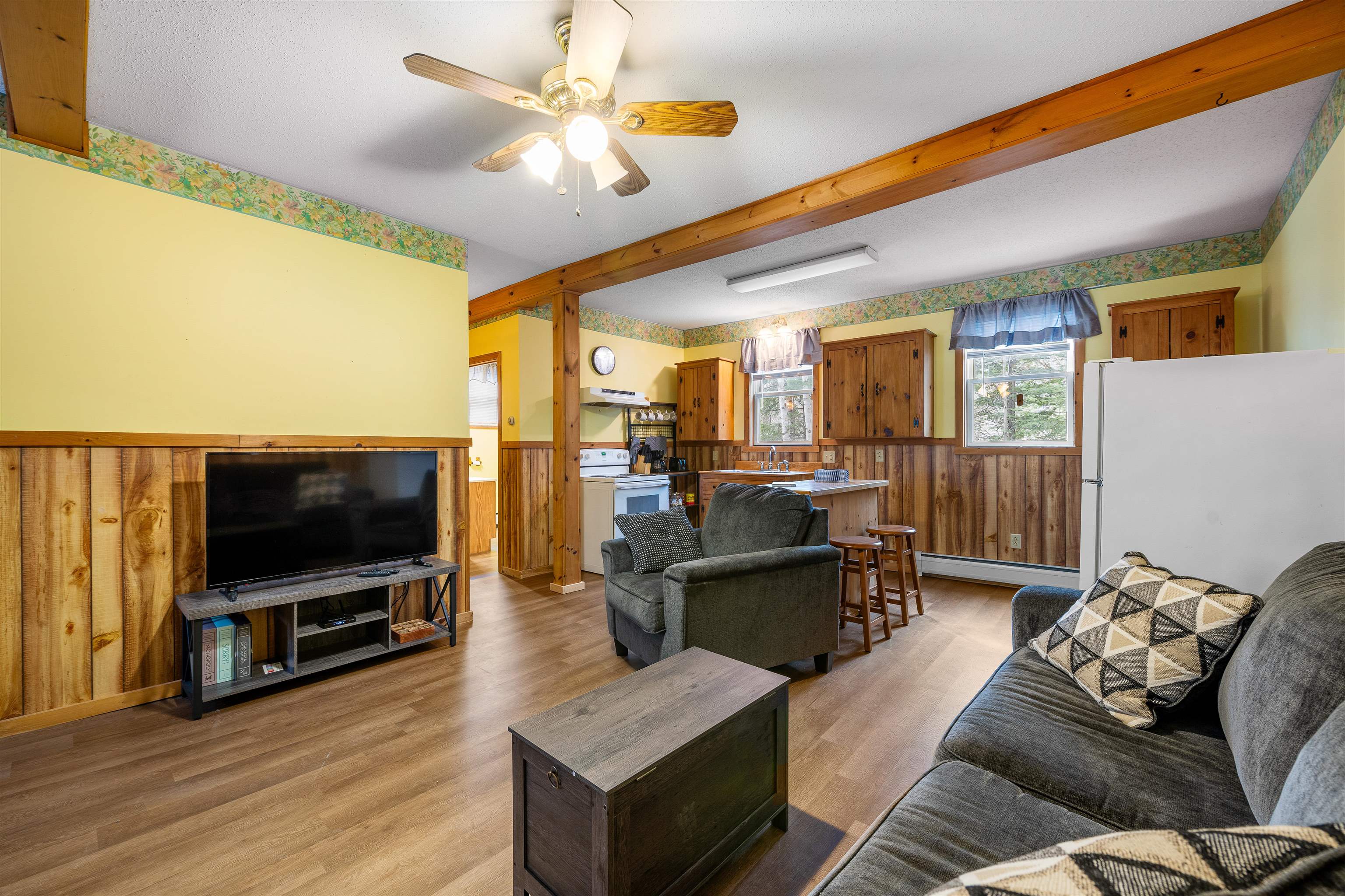 92 Colby Street Colebrook, NH 03576 - Photo 8 of 31