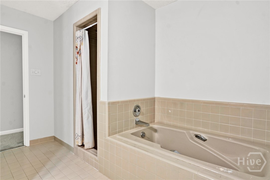 7 Cardiff Road Savannah, GA 31419 - Photo 13 of 21