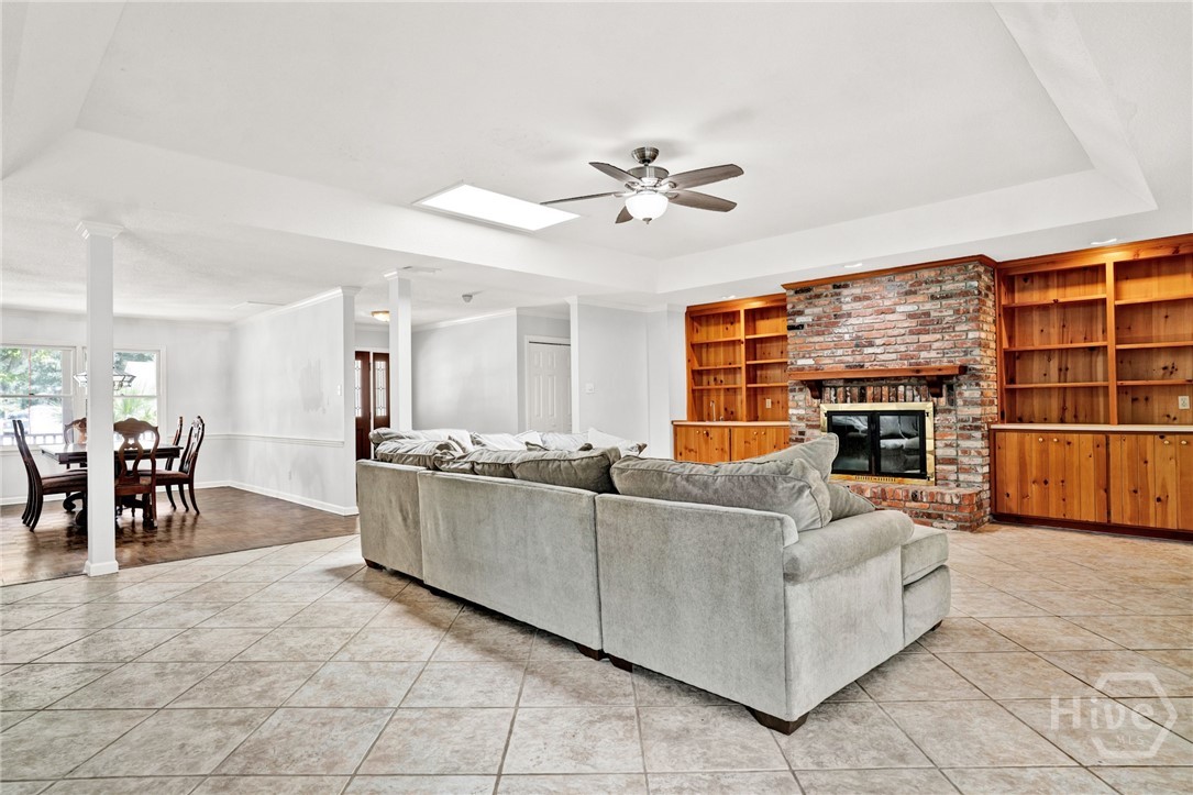 7 Cardiff Road Savannah, GA 31419 - Photo 4 of 21