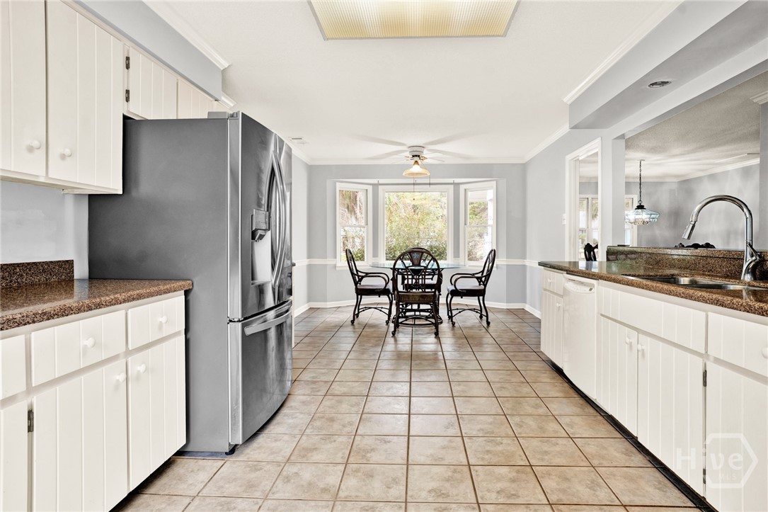 7 Cardiff Road Savannah, GA 31419 - Photo 9 of 21