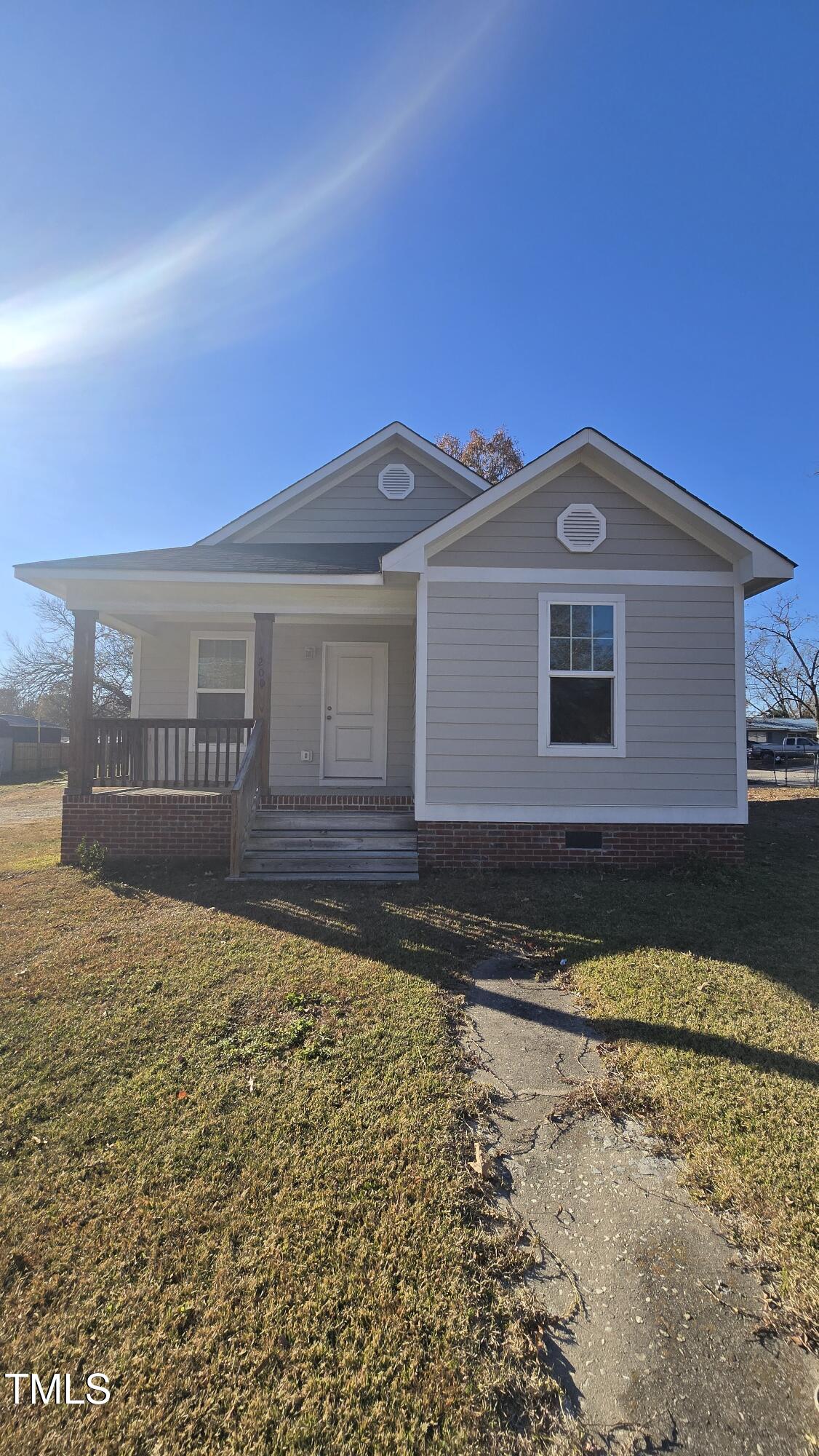 200 South Rozier Street Lumberton, NC 28358 - Photo 3 of 38 20241207_144853