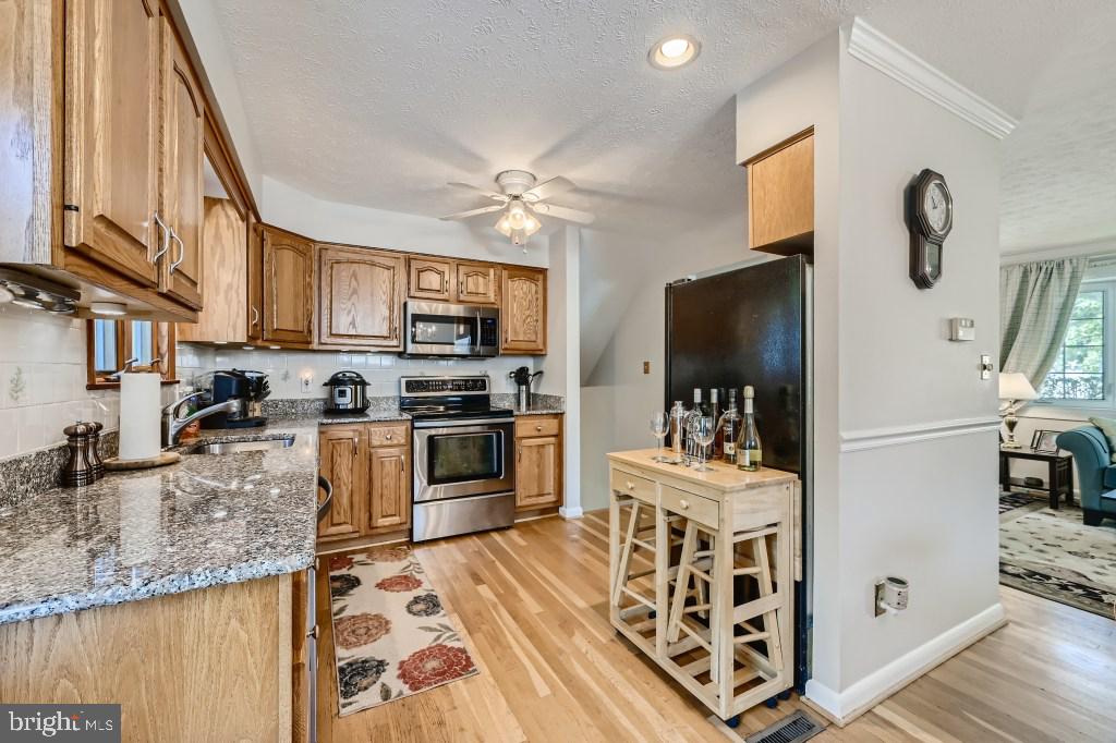 22 Dunwich Road Lutherville-Timonium, MD 21093 - Photo 12 of 32 Gallery Image 12