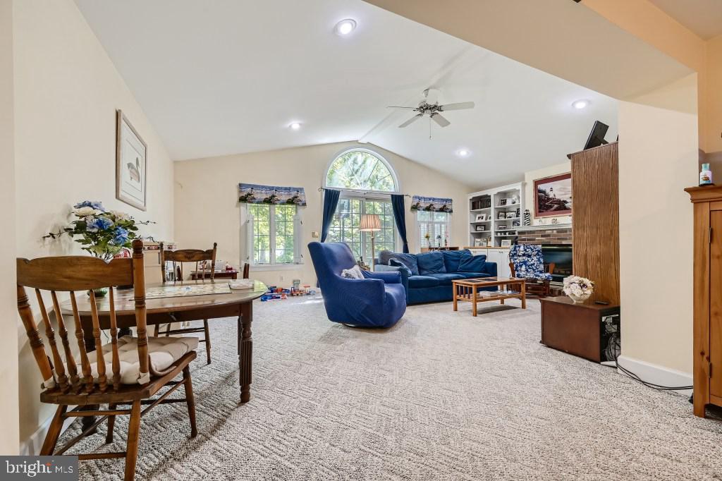 22 Dunwich Road Lutherville-Timonium, MD 21093 - Photo 21 of 32 Gallery Image 21