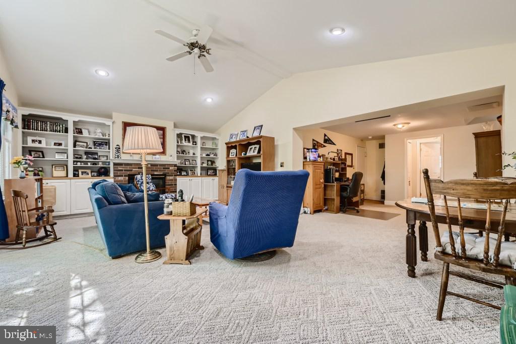 22 Dunwich Road Lutherville-Timonium, MD 21093 - Photo 23 of 32 Gallery Image 23