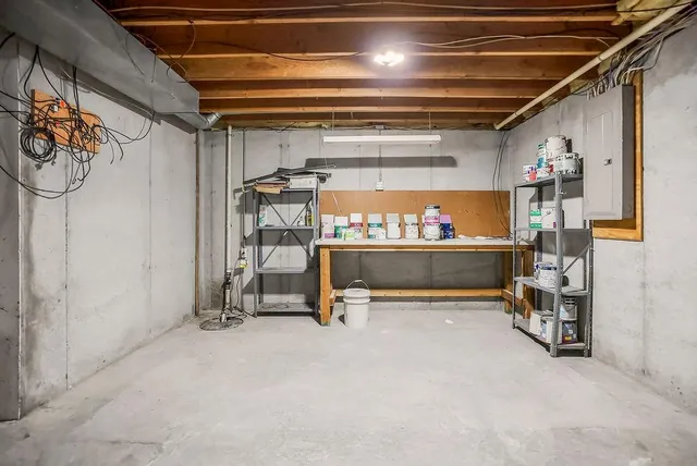 $365,000 | 614 Meadow Lark Drive, Raymore, MO 64083