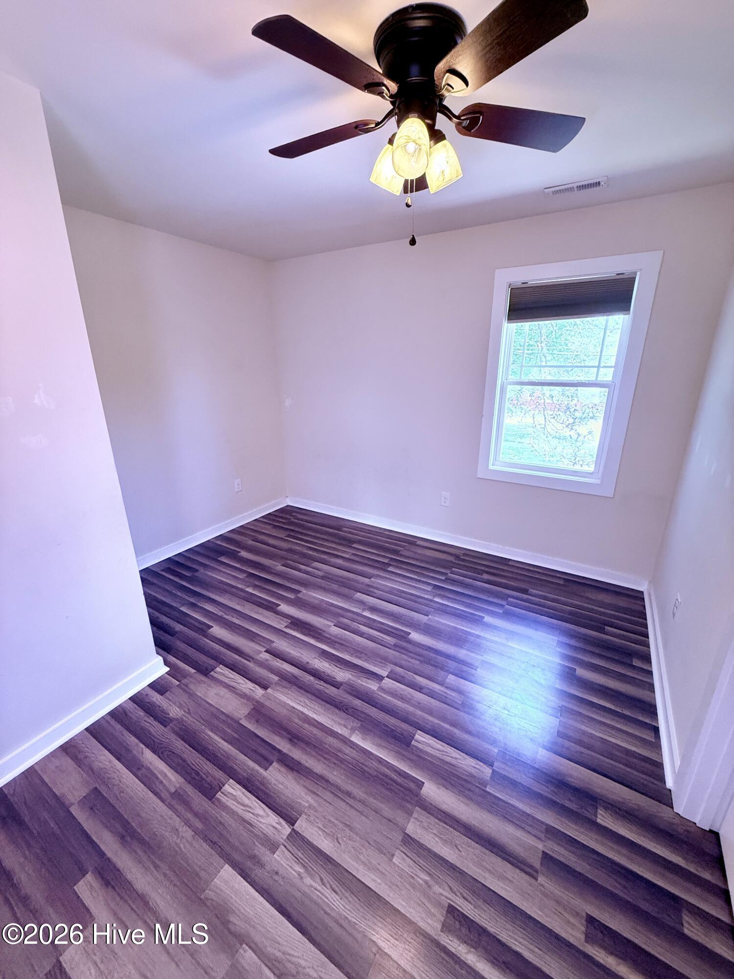 511 North B Street Bridgeton, NC 28519 - Photo 18 of 20 Bedroom 2