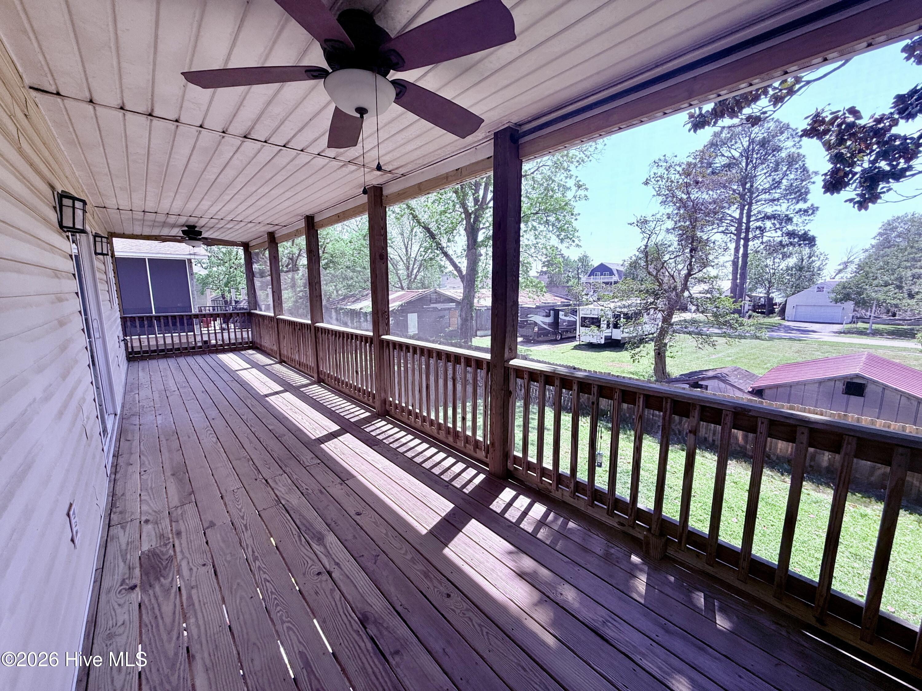 511 North B Street Bridgeton, NC 28519 - Photo 19 of 20 2nd floor screened in porch