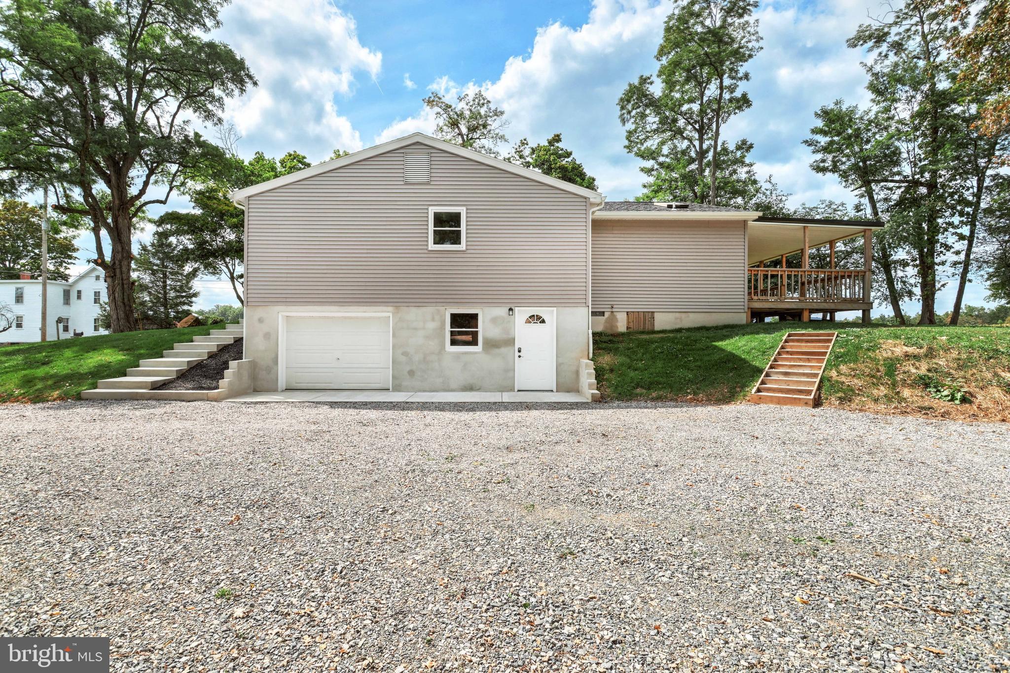 592 Guernsey Road Aspers, PA 17304 - Photo 6 of 52