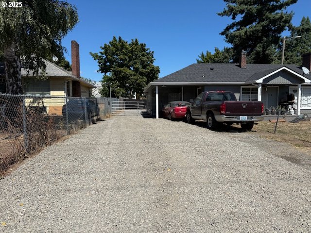 15725 Southeast Stark Street Portland, OR 97233 - Photo 5 of 28