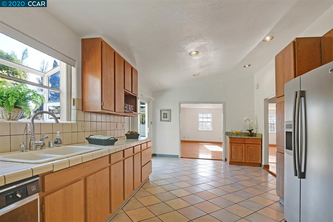 972 Coral Drive Rodeo, CA 94572 - Photo 11 of 40