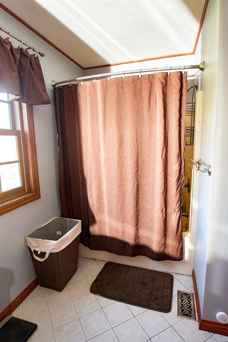 16434 Liberty Ridge Road Grafton, IL 62037 - Photo 7 of 24