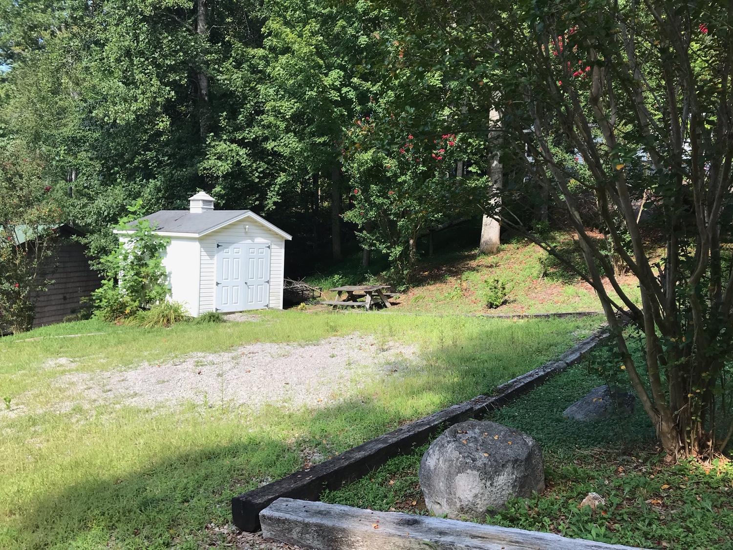 1428 Hickory Star Road Maynardville, TN 37807 - Photo 11 of 15 out building
