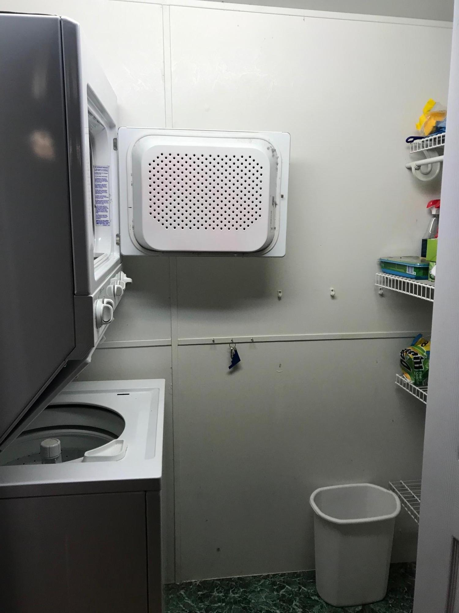 1428 Hickory Star Road Maynardville, TN 37807 - Photo 8 of 15 Laundry in Master