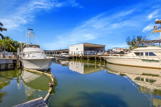 $1,700,000 | 3551 Northwest 20th Street, Miami, FL 33142