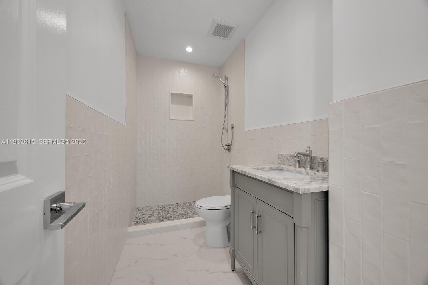 3551 Northwest 20th Street Miami, FL 33142 - Photo 19 of 46