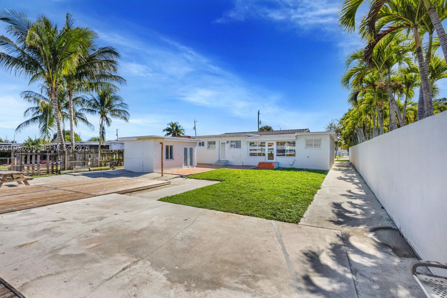 3551 Northwest 20th Street Miami, FL 33142 - Photo 32 of 46