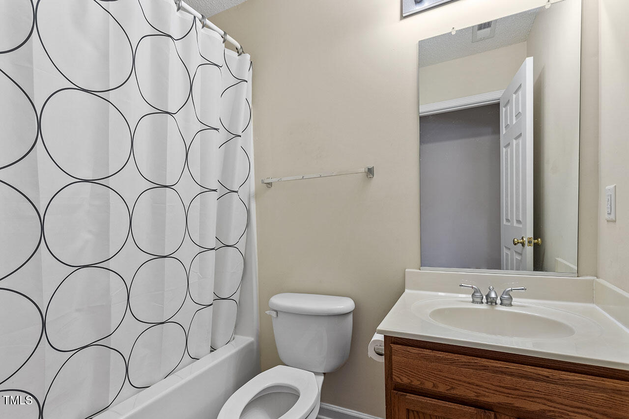 110 Caley Road Apex, NC 27502 - Photo 20 of 28 110 Caley Road_34