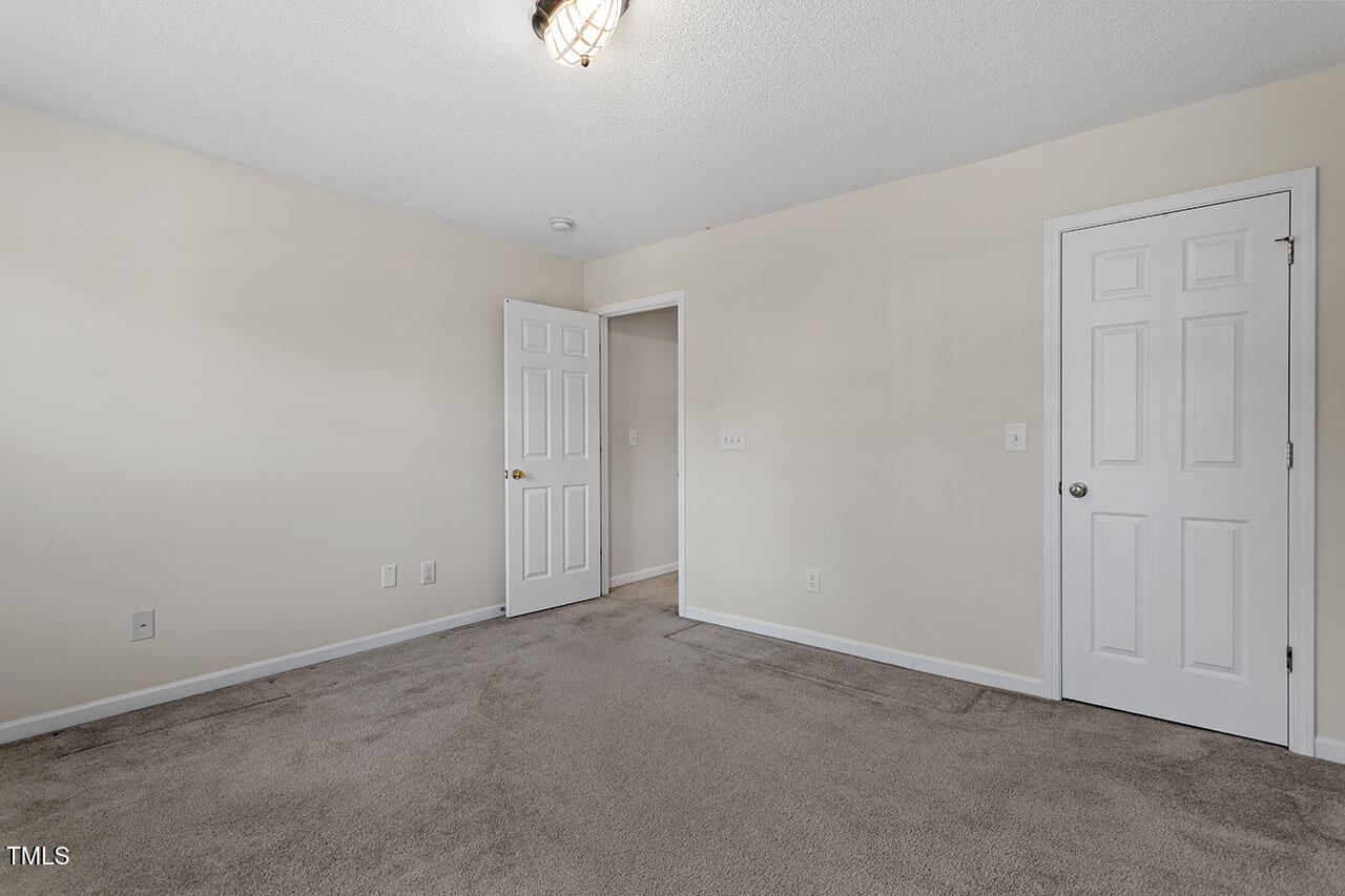 110 Caley Road Apex, NC 27502 - Photo 22 of 28 110 Caley Road_33
