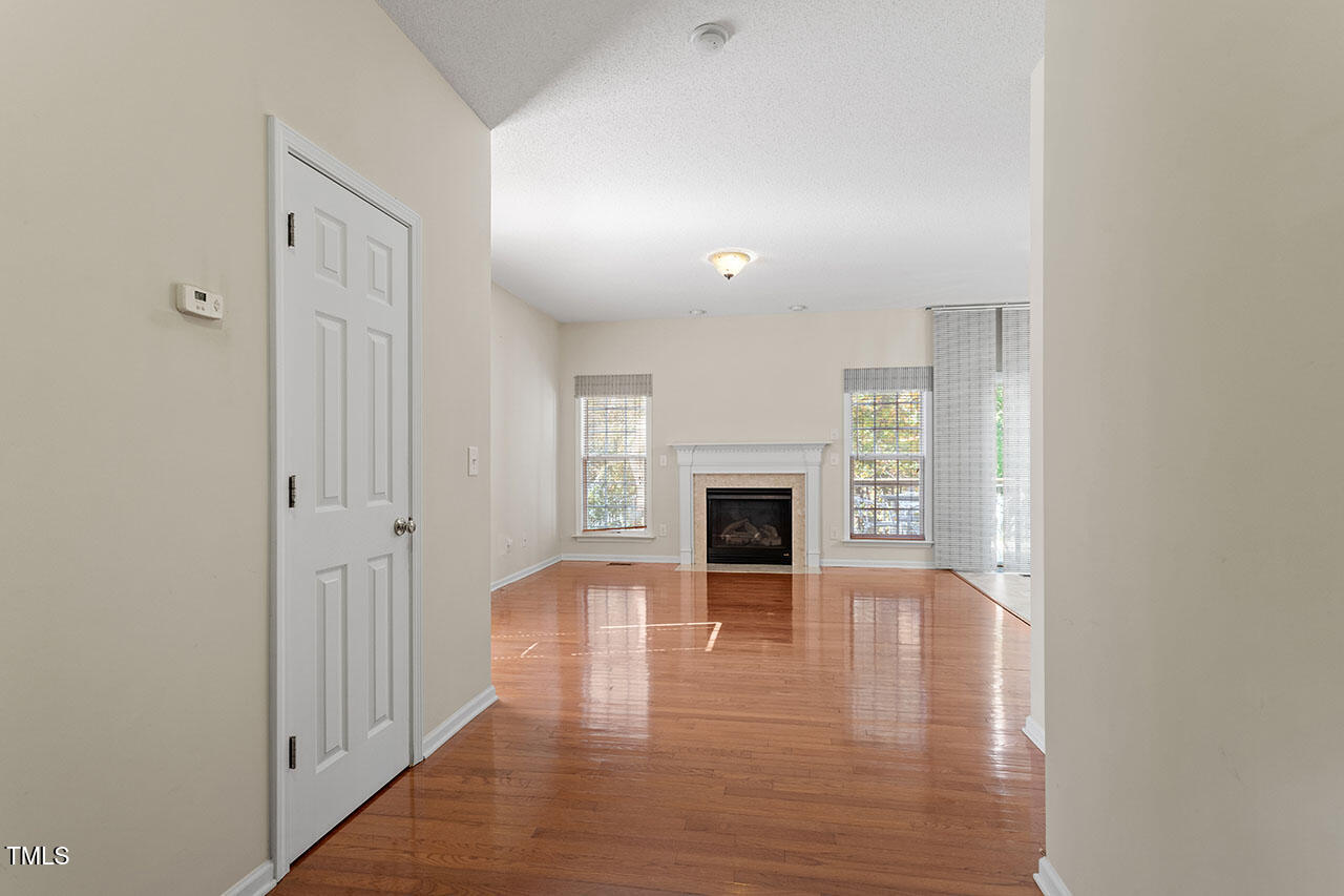 110 Caley Road Apex, NC 27502 - Photo 5 of 28 110 Caley Road_10