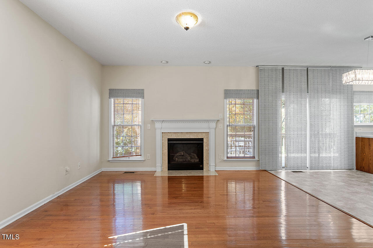 110 Caley Road Apex, NC 27502 - Photo 6 of 28 110 Caley Road_11